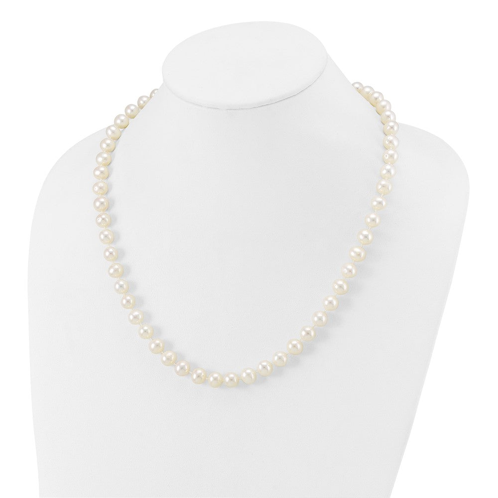 10k 8-9mm White Near Round Freshwater Cultured Pearl Necklace