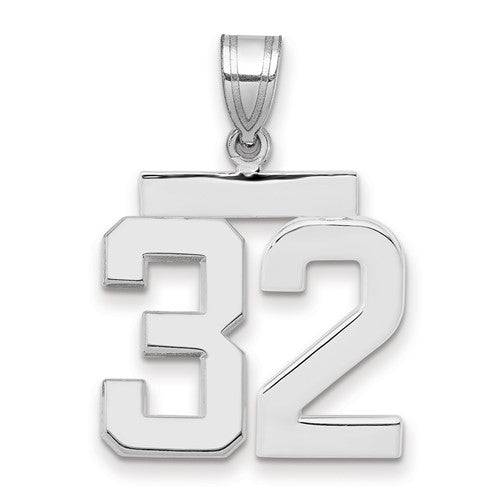 14kw Medium Polished Number 32 Charm